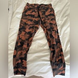 Lululemon Ready to Rulu High Rise Jogger Size 10 Heritage Speckle Camo Jacquard